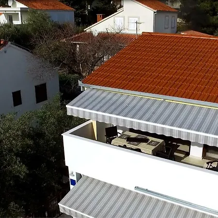 Olive Tree Holiday House With Pool *