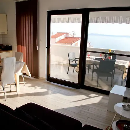 Olive Tree Holiday House With Pool Holiday home Trogir